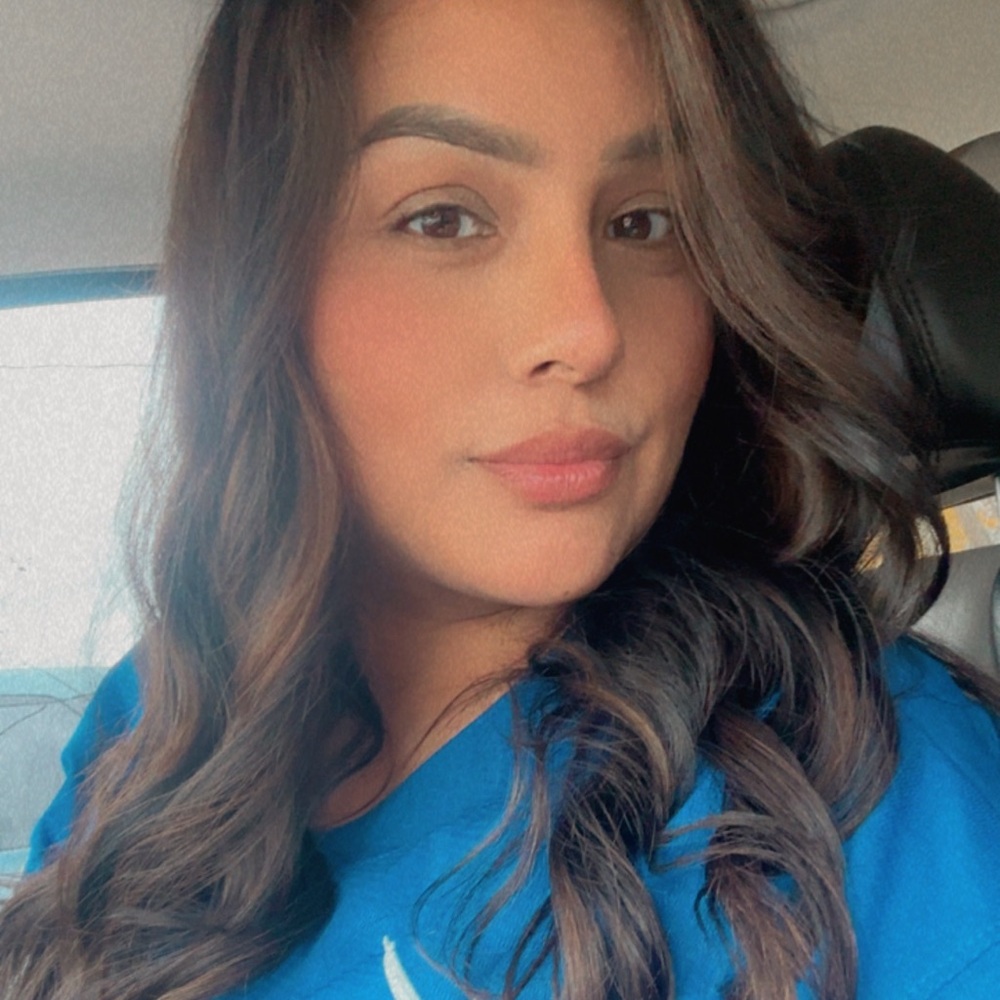 Meet your Posher, Stephanie